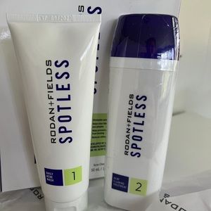 Rodan and  Fields Spotless facial cleaner.